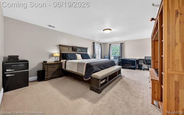 1625 Hampton Road, Grosse Pointe, MI 48236