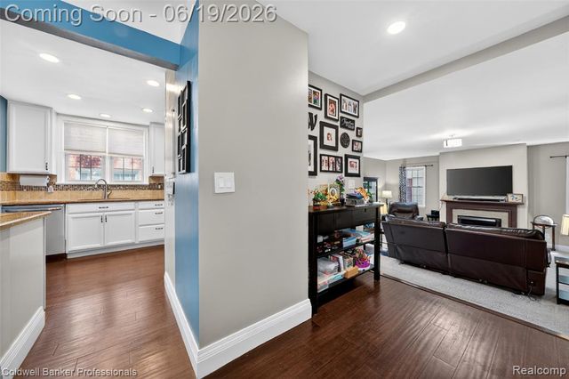 1625 Hampton Road, Grosse Pointe, MI 48236