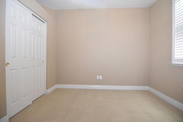 13702 Channel Ln, Waterford, CA 95386