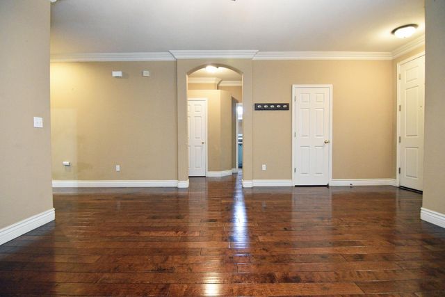 13702 Channel Ln, Waterford, CA 95386