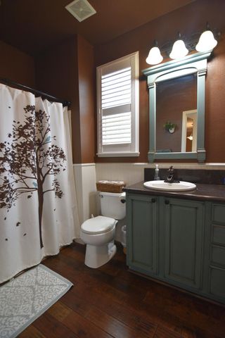 13702 Channel Ln, Waterford, CA 95386