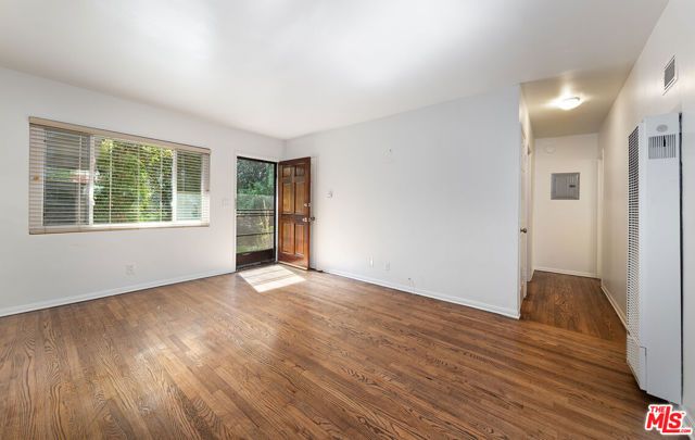 1517 Harvard Street 3, Santa Monica, CA 90404