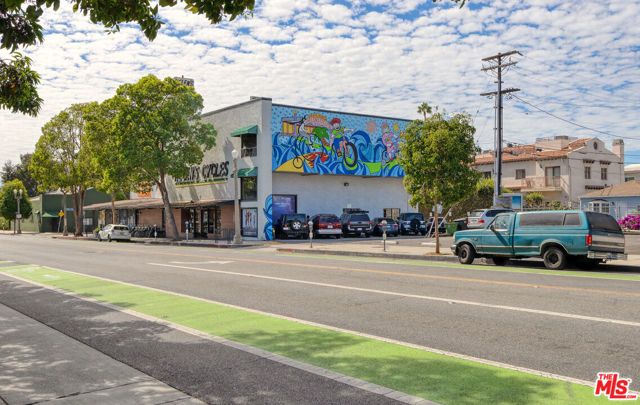 1517 Harvard Street 3, Santa Monica, CA 90404