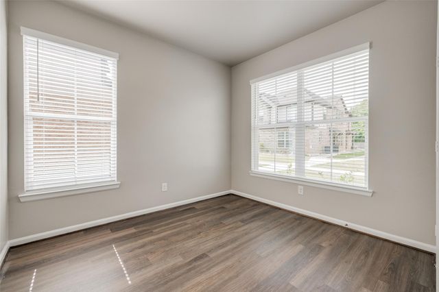 137 Park Place Circle A, Waller, TX 77484