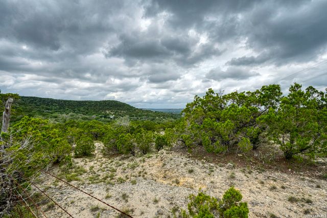117 Thunder Valley, Boerne, TX 78006