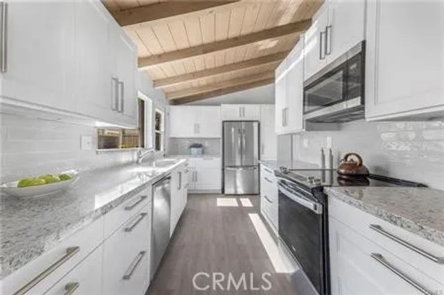 16433 Kingsbury Street, Granada Hills, CA 91344