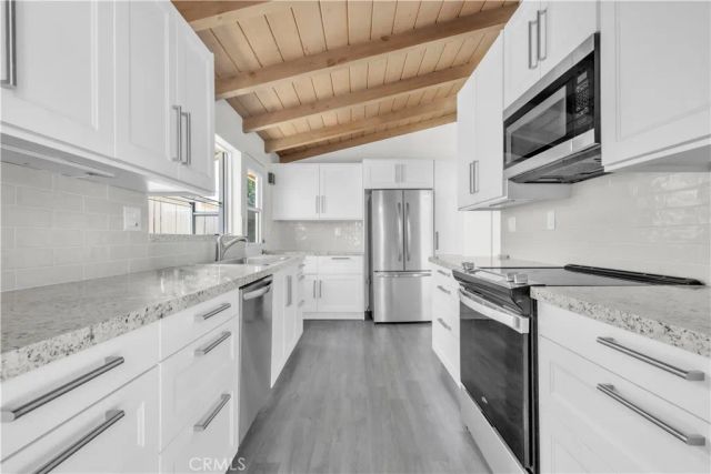 16433 Kingsbury Street, Granada Hills, CA 91344
