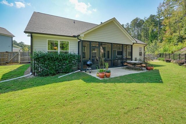 40 Riverrock Trace, Dallas, GA 30157