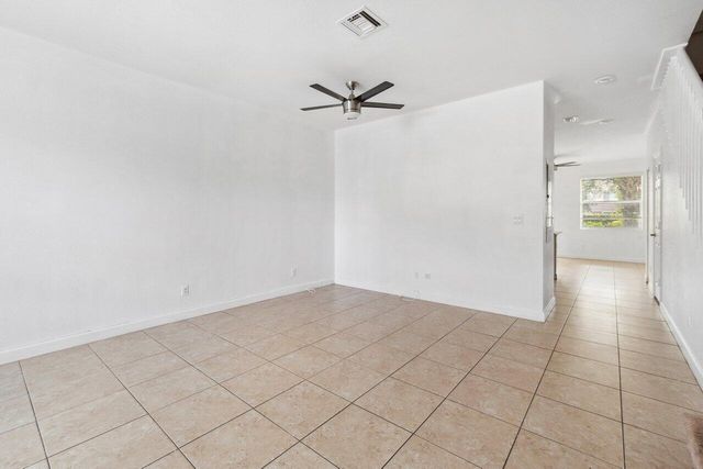 5288 Ashley River Road, West Palm Beach, FL 33417