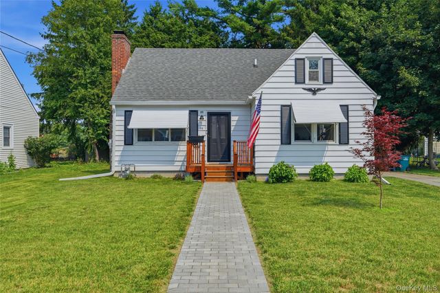 26 Ziegler Avenue, Poughkeepsie, NY 12603
