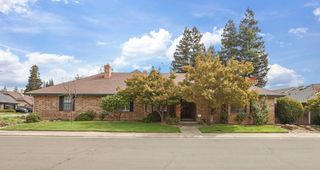 324 Applewood Dr, Lodi, CA 95242