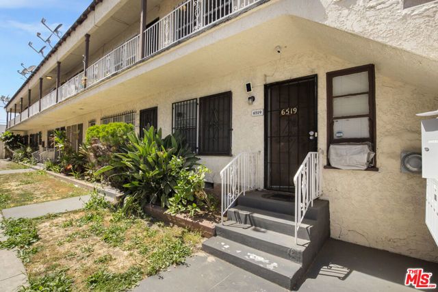 6519 Crenshaw Boulevard, Los Angeles, CA 90043