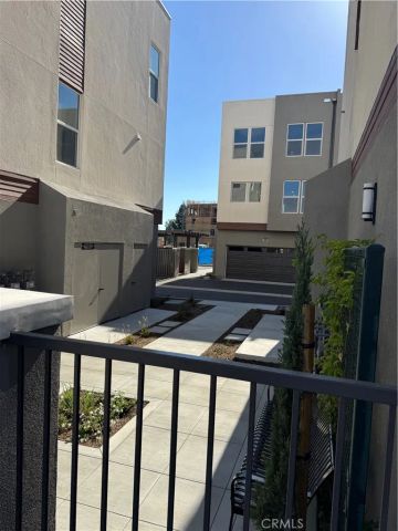 445 S Eleanor Street, Pomona, CA 91766