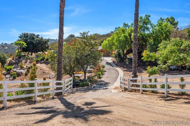 13044 Yerba Valley Way, Lakeside, CA 92040
