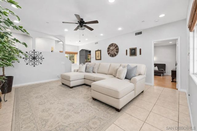 13044 Yerba Valley Way, Lakeside, CA 92040