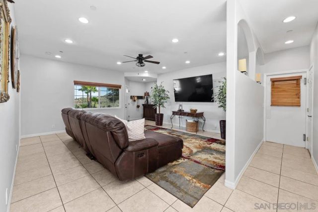 13044 Yerba Valley Way, Lakeside, CA 92040