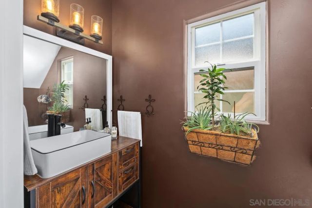13044 Yerba Valley Way, Lakeside, CA 92040