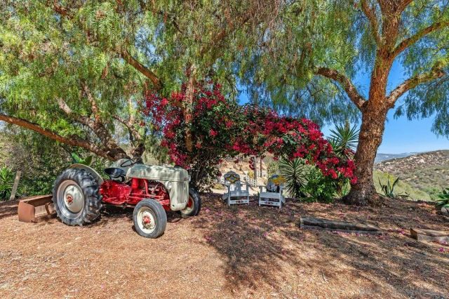 13044 Yerba Valley Way, Lakeside, CA 92040