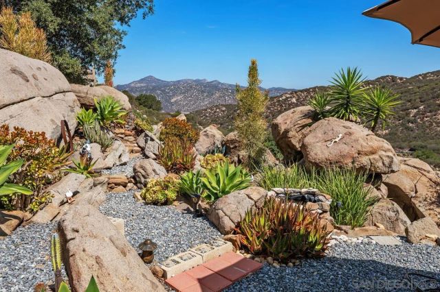 13044 Yerba Valley Way, Lakeside, CA 92040