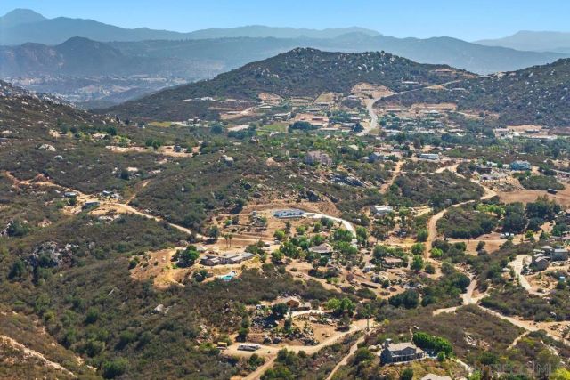 13044 Yerba Valley Way, Lakeside, CA 92040