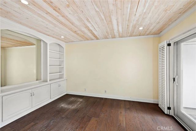 12 Rolling Brook, Irvine, CA 92603