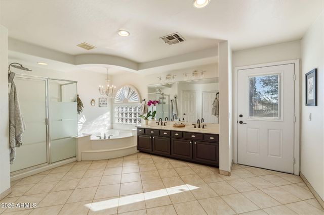 6419 W HONEYSUCKLE Drive, Phoenix, AZ 85083