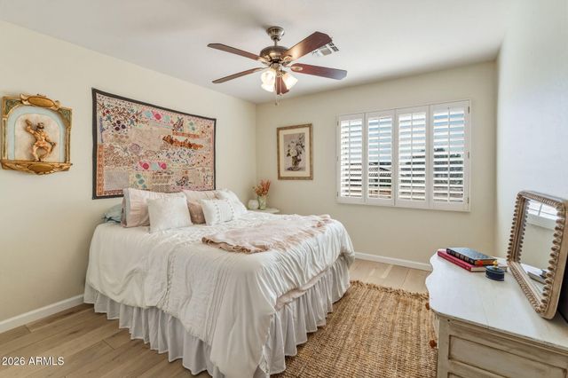 6419 W HONEYSUCKLE Drive, Phoenix, AZ 85083