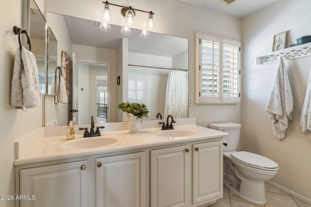 6419 W HONEYSUCKLE Drive, Phoenix, AZ 85083