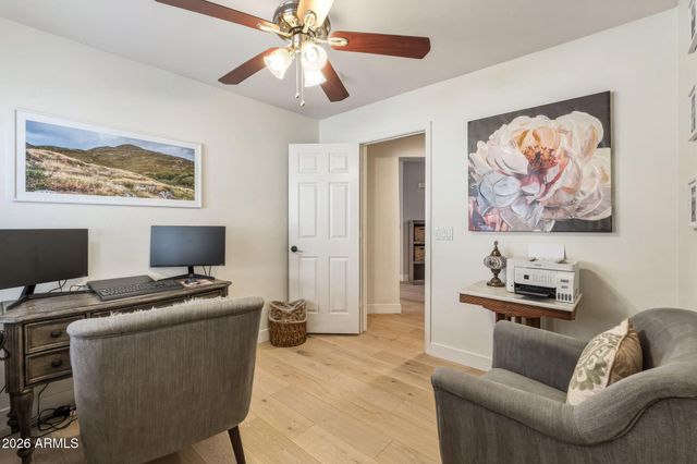 6419 W HONEYSUCKLE Drive, Phoenix, AZ 85083