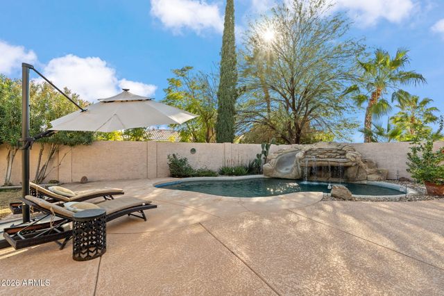 6419 W HONEYSUCKLE Drive, Phoenix, AZ 85083