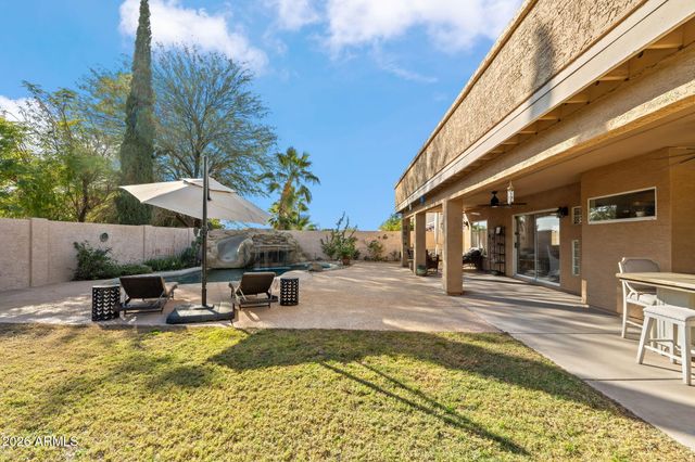 6419 W HONEYSUCKLE Drive, Phoenix, AZ 85083