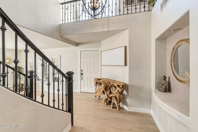 6419 W HONEYSUCKLE Drive, Phoenix, AZ 85083