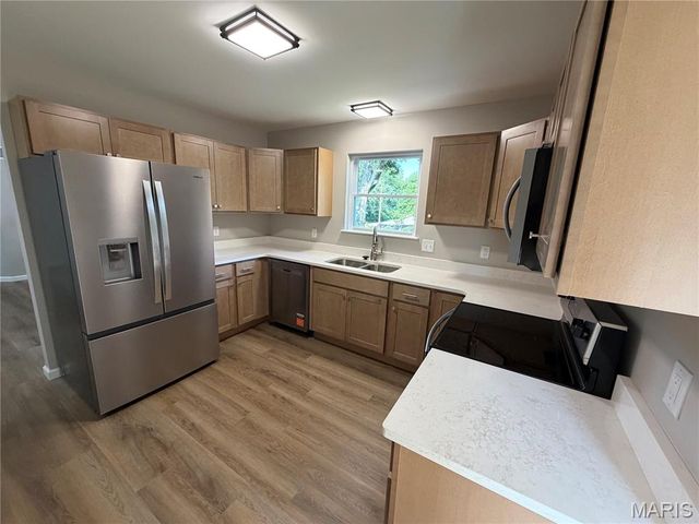 302 Anthony Circle, Byrnes Mill, MO 63051