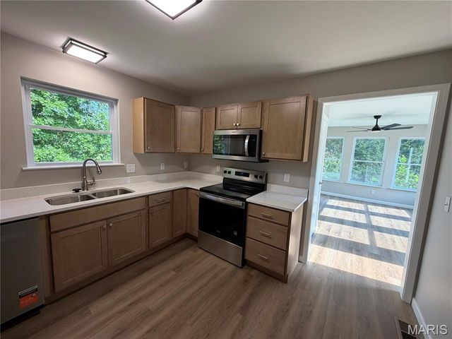 302 Anthony Circle, Byrnes Mill, MO 63051