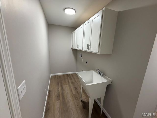 302 Anthony Circle, Byrnes Mill, MO 63051
