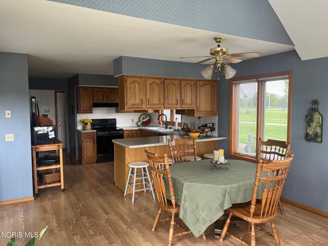 5930 Washburn Road, Berkey, OH 43504