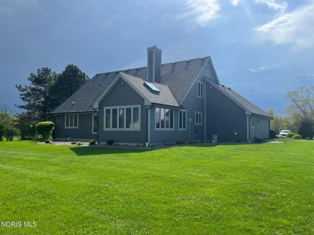 5930 Washburn Road, Berkey, OH 43504