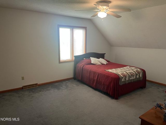 5930 Washburn Road, Berkey, OH 43504