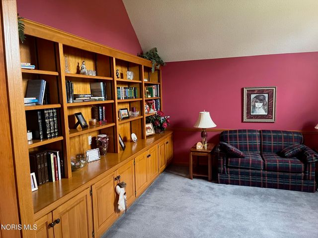 5930 Washburn Road, Berkey, OH 43504