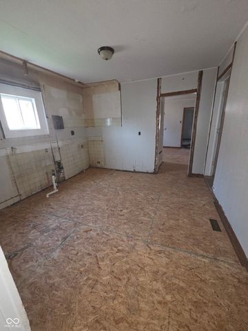 2339 Hoyt Avenue, Indianapolis, IN 46203