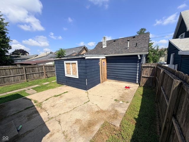 2339 Hoyt Avenue, Indianapolis, IN 46203