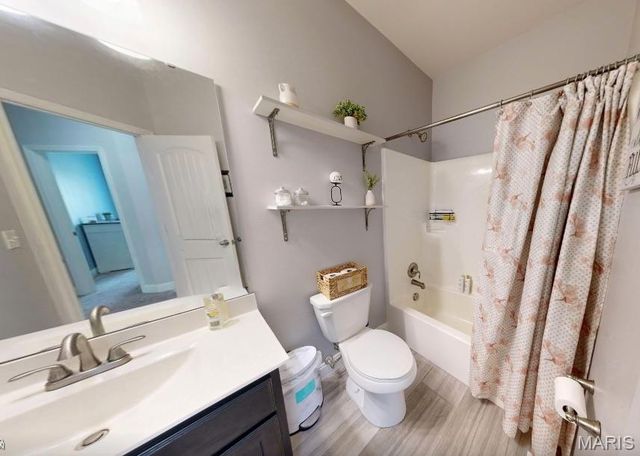 2705 Niagara Falls Court, Festus, MO 63028