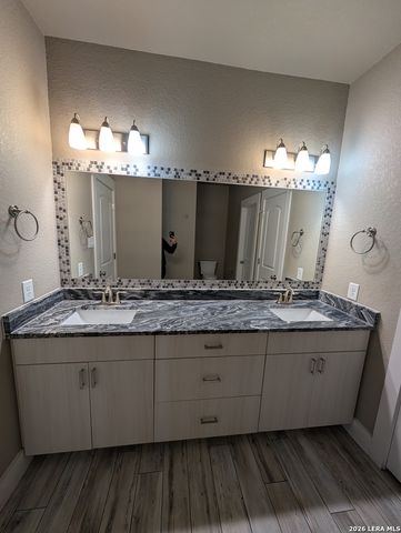 1020 Mellow Breeze, New Braunfels, TX 78130