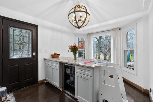 10618 Riverside Drive, Powell, OH 43065