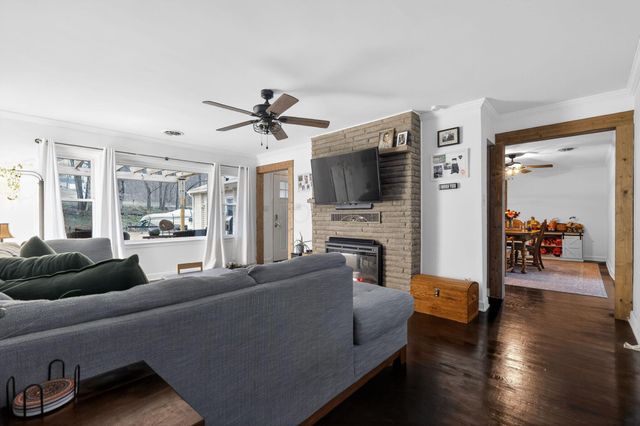 10618 Riverside Drive, Powell, OH 43065