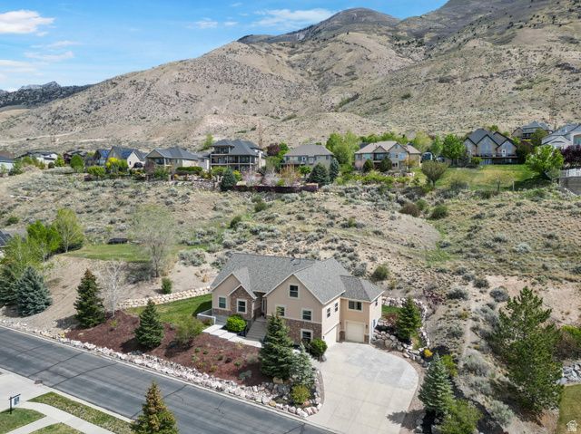 9476 N AVANYU DR, Cedar Hills, UT 84062