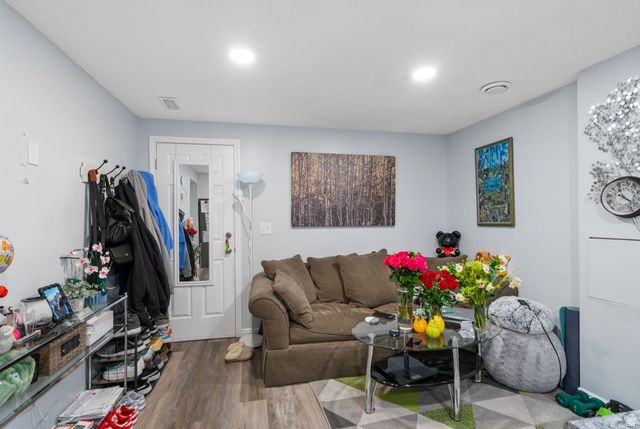 9476 N AVANYU DR, Cedar Hills, UT 84062