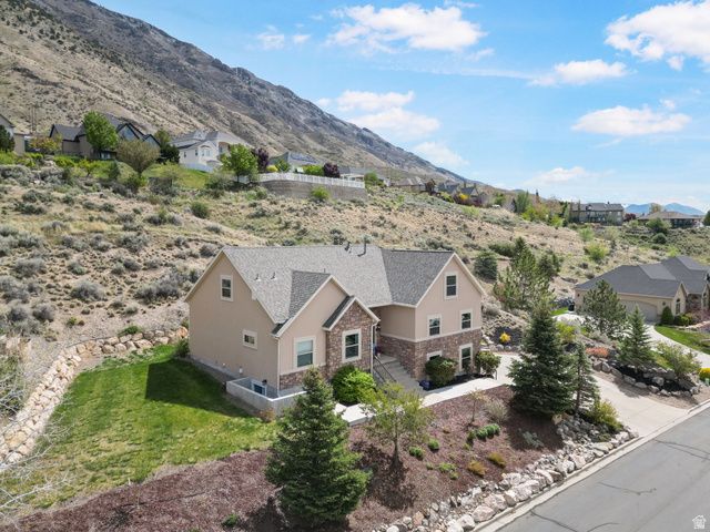 9476 N AVANYU DR, Cedar Hills, UT 84062