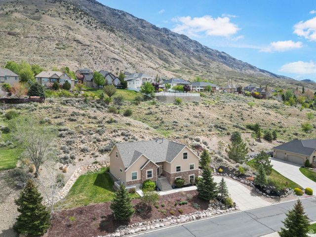9476 N AVANYU DR, Cedar Hills, UT 84062