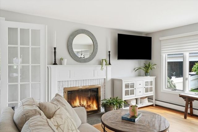 19 Lincoln Ave, Scituate, MA 02066